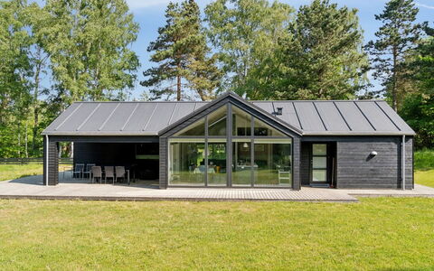 Ella - 1.2Km to the Fjord: Toit, Maison, Domicile, Chalet, Siding, Biens, Allée, Batiments Jardin, Cour, Cabanon
