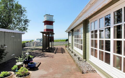 Enrik - 123M from the Sea