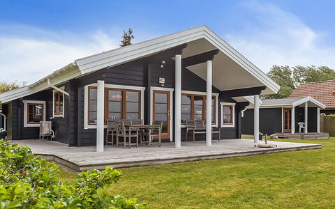 Stacie - 10M from the Sea: Domicile, Chalet, Porche, Siding, Ferme, Structure En Plein Air