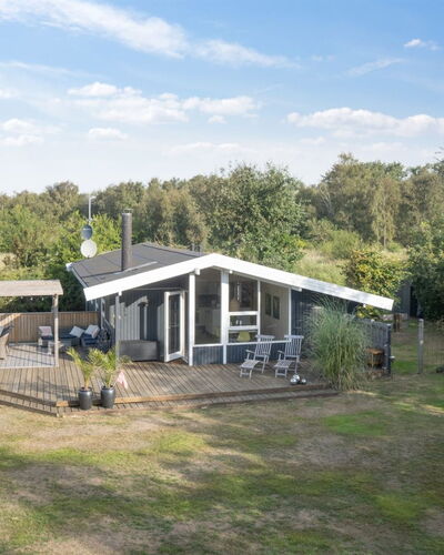 Ilse - 300M from the Sea