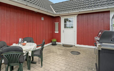 Eike - 250M from the Sea: 