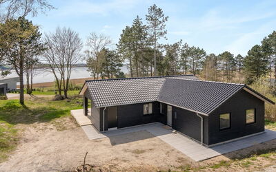 Haley - 150M from the Sea