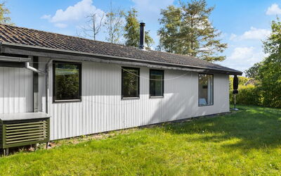 Kalle - 400M from the Sea