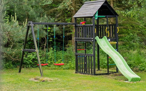 Wiger - 150M from the Sea: Équipement Extérieur Play, Jardin, Toboggan, Arrière-Cour, Parc, Terrain De Jeux, Clôture