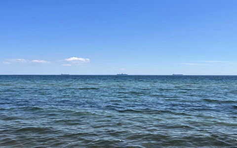 Mato - 100M from the Sea: Ciel, Bleu, Ressources En Eau, Horizon, L'Eau, Jour, Mer, Nuage