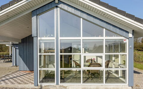 Bara - 600M from the Sea: Piscine, Mobilier De Jardin, Meubles, Recours, Dalle, Eco Hôtel, Ombre, Chaise, Loisir, Biens