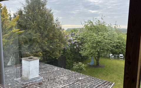 Truels - 2Km from the Sea: Toit, Maison, Domicile, Chalet, Porte, Siding, Plate-Forme, Porche, Planche, Dur