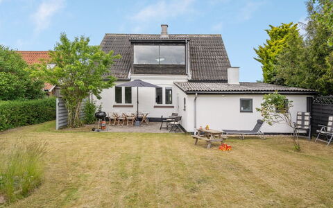 Truels - 2Km from the Sea: Bâtiment, Toit, Maison, Domicile, Zone Résidentielle, Chalet, Lot Terre, Zone Rurale, Biens, Jardin