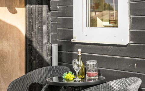 Florina - 700M from the Sea: Maison, Toit, Domicile, Chalet, Biens, Ferme, Villa, Porche, Siding