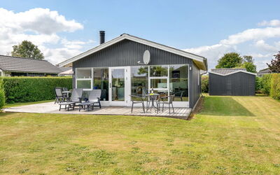 Blesse - 250M from the Sea