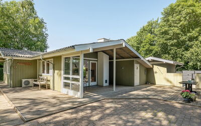 Eriksine - 150M from the Sea