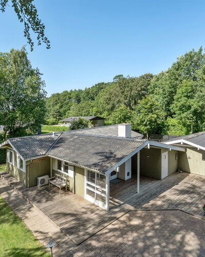 Eriksine - 150M from the Sea