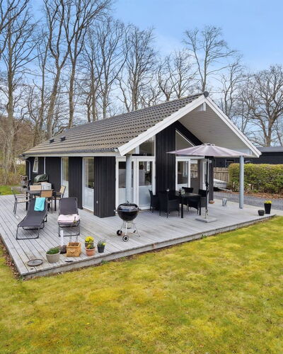 Gunholm - 150M from the Sea