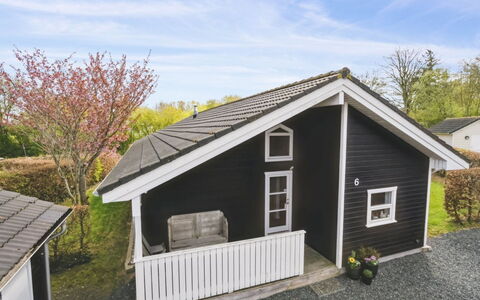 Holmwith - 200M from the Sea