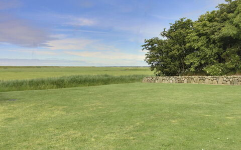 Ingulf - 18Km from the Sea: Domicile, Toit, Maison, Chalet, Biens, Porte, Porche, Siding, Ferme, Ombre