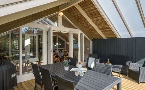 Snefrid - 12Km from the Sea: Plafond, Sol, Design Intérieur, Sol, Composite, Meubles, Recours, Hôtel, Conception, Daylighting