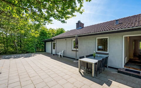 Aarni - 250M to the Fjord: Domicile, Toit, Lot Terre, Chalet, Biens, Ombre, Jardin, Cour, Aménagement Paysager, Arrière-Cour
