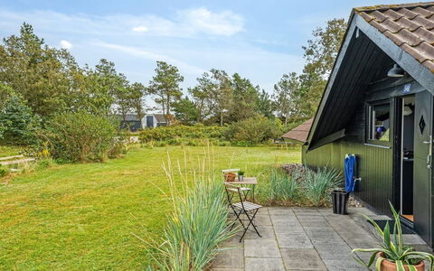 Raita - 350M to the Fjord: Meubles, Bois, Design Intérieur, Sol, Sol, Chaise, Pièce, Plafond, Salon, Appartement