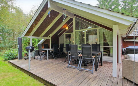 Ellica - 50Km from the Sea: Domicile, Chalet, Porche, Ombre, Plate-Forme, Dur, Biens, Structure En Plein Air, Chaise, Batiments Jardin