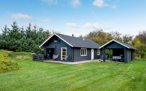 Engeline - 300M to the Fjord: Domicile, Chalet, Siding, Dur, Ombre, Planche, Conception, Biens, Porche, Plate-Forme