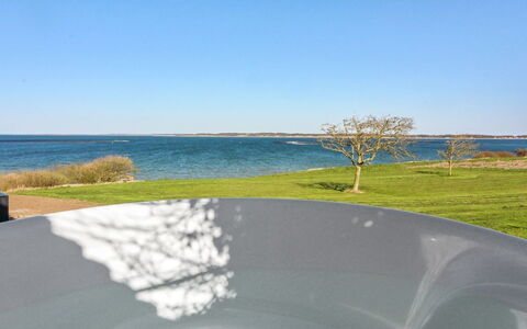 Thorge - 75M to the Fjord: Bleu, Horizon, Côte, Rive, Océan, Piscine, Tropiques, Plage, Baie, Mobilier De Jardin