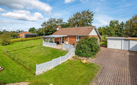 Tuki - 700M to the Fjord: Chalet, Toit, Domicile, Pente, Cabane, Siding