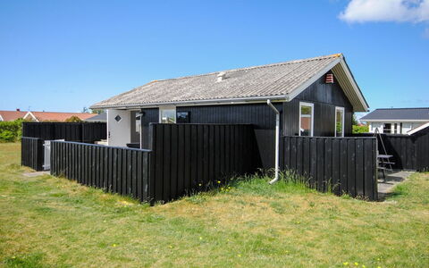 Engelbertine - 900M from the Sea: Maison, Domicile, Toit, Chalet, Lot Terre, Biens, Ferme, Village, Ferme