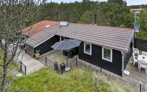 Emeline - 1.7Km from the Sea: Chalet, Cabanon, Cabane, Ferme, Prairie, Cabane, Grange, Cabane En Rondins, Batiments Jardin