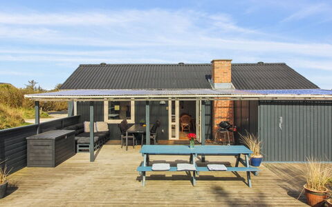 Madsen - 500M from the Sea: Chalet, Cabanon, Cabane, Ferme, Prairie, Cabane, Grange, Cabane En Rondins, Batiments Jardin