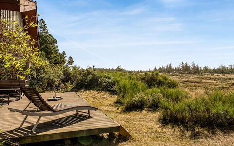 Atreju - 2Km from the Sea: Chalet, Domicile, Maison, Toit, Porche, Biens, Siding, Batiments Jardin, Ferme, Cour