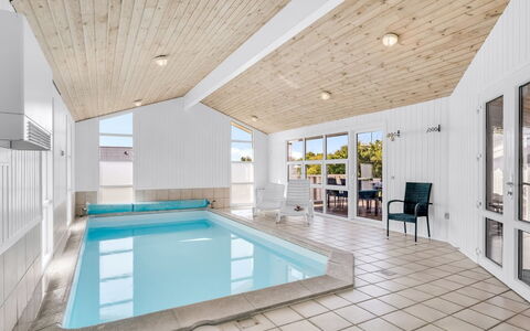 Sulevi - 200M to the Fjord: Chalet, Domicile, Maison, Toit, Porche, Biens, Siding, Batiments Jardin, Ferme, Cour