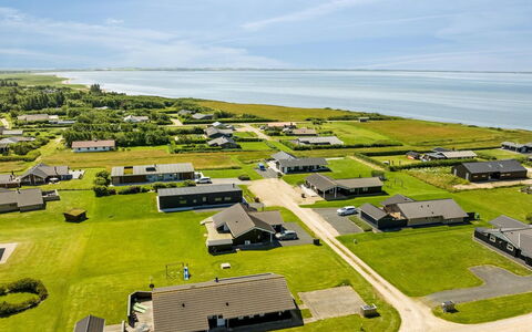 Samuil - 300M to the Fjord: Plaine, Paysage, Lot Terre, Vue Du Ciel, Photographie Aérienne, Biens, Mer, Océan, Champ, Côte