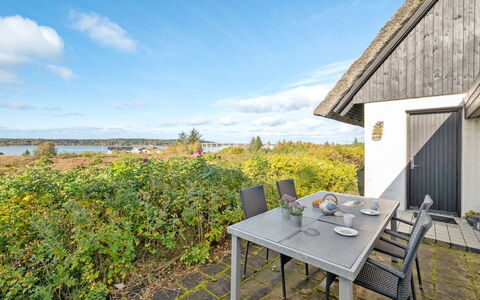 Tordis - 250M to the Fjord: Architecture, Toit, Domicile, Composite, Daylighting, Siding, Allée