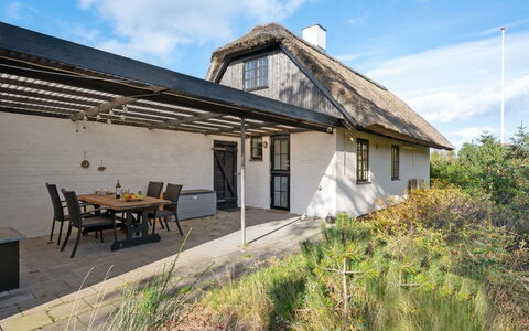 Tordis - 250M to the Fjord: Architecture, Toit, Domicile, Composite, Daylighting, Siding, Allée