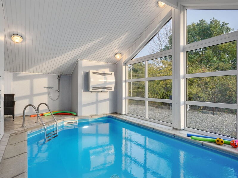 ibbe - 800m From The Sea In Djursland And Mols