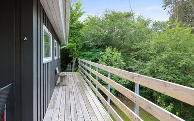 Safir - 800M from the Sea