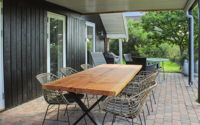 Rawald - 200M from the Sea