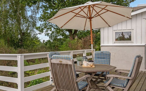 Frauke - 1Km from the Sea: Piscine, Ville Resort