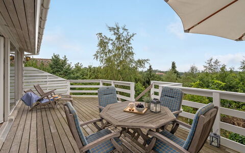 Frauke - 1Km from the Sea: Bois, Domicile, Porche, Plate-Forme, Dur, Toit, Tache De Bois, Parquet, Eco Hôtel