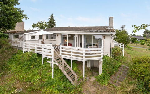 Frauke - 1Km from the Sea: Bois, Domicile, Porche, Plate-Forme, Dur, Toit, Tache De Bois, Parquet, Eco Hôtel
