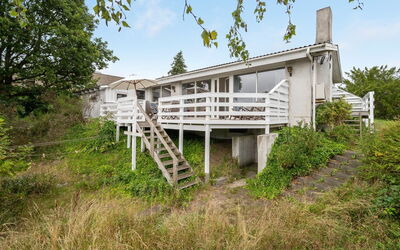 Frauke - 1Km from the Sea