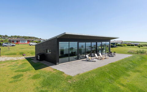 Anniina - 200M from the Sea: Ciel, Lot Terre, Cabanon