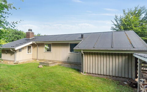 Ludewiga - 350M from the Sea: 