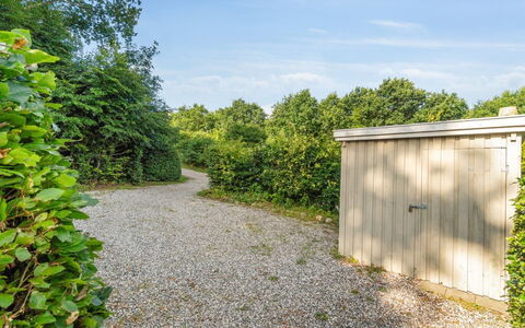 Ludewiga - 350M from the Sea: 