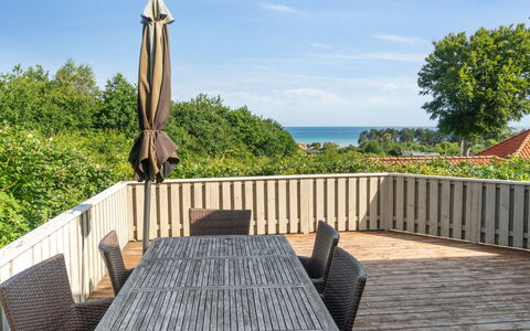 Ludewiga - 350M from the Sea: Bois, Meubles, Mobilier De Jardin, Table, Plate-Forme, Chaise, Tableau De Plein Air, Dur, Porche, Ombre