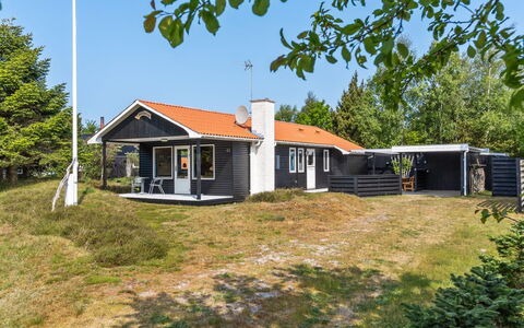 Andria - 300M from the Sea: Bois, Domicile, Porche, Plate-Forme, Dur, Toit, Tache De Bois, Parquet, Eco Hôtel