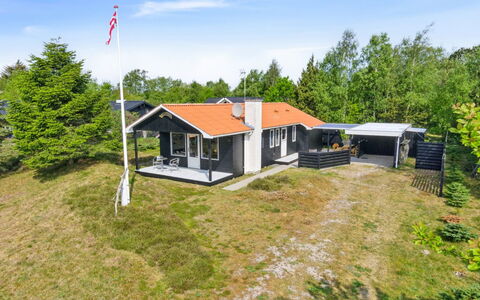 Andria - 300M from the Sea: Bois, Domicile, Porche, Plate-Forme, Dur, Toit, Tache De Bois, Parquet, Eco Hôtel