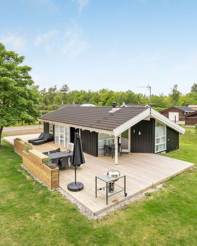 Clari - 500M from the Sea