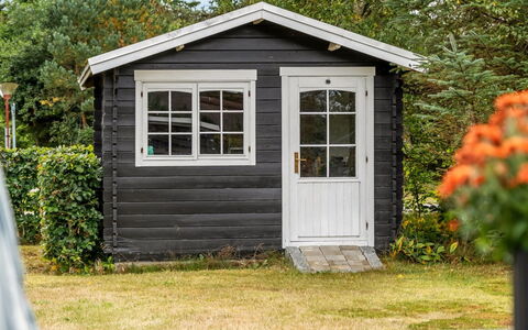 Jannus - 550M from the Sea: Bois, Cabanon, Porte, Batiments Jardin, Chalet, Siding, Dur, Jardin, Planche, Cabane En Rondins