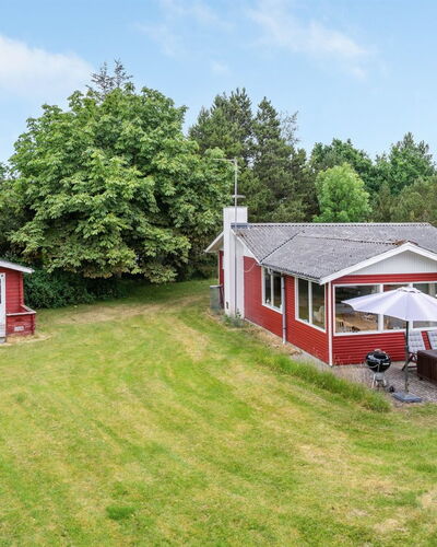 Anevay - 300M from the Sea